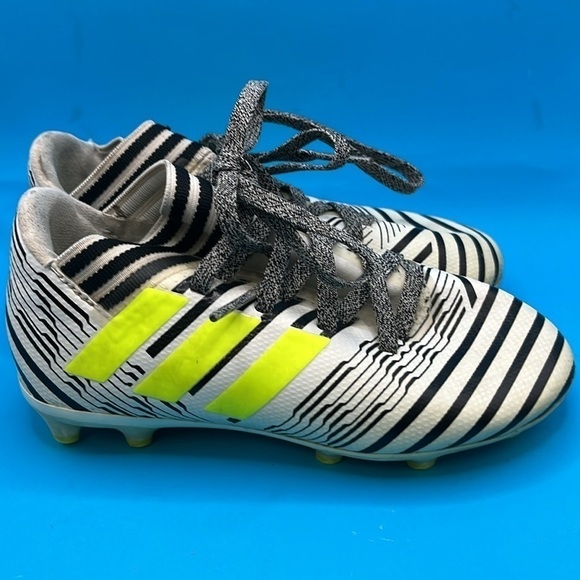Adidas Boys' NEMEZIZ 17.3 Firm Ground Soccer Shoes black, white neon yellow kids - Picture 6 of 6